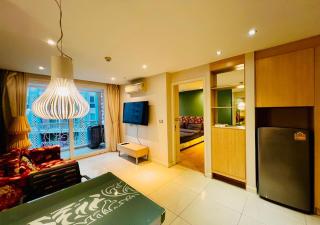 Grand Caribbean 1BR Condo near Jomtien Bus Station - 3