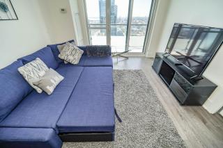 RHD Luxury Condos-Downtown, CN Tower, Metro Toronto Convention Centre, Rogers Centre, Free Parking - Toronto - 1