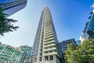 RHD Luxury Condos-Downtown, CN Tower, Metro Toronto Convention Centre, Rogers Centre, Free Parking - Toronto - 0