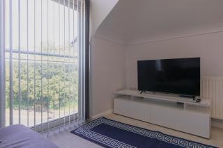 Central and peaceful two bedroom flat in town - Bournemouth - 4