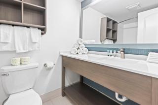 Ocean View Double Queen Suite! - Schooner at Compass Cove 243 - 8