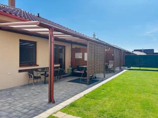 Apartmánový dom LOSONCI - Nesvady - 8