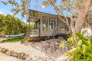 108 Tiny #2 House Bradenton - 4