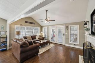 749 Townsend - 3
