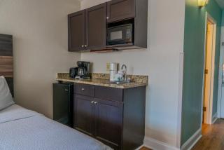 Cozy Double Queen Suite for 4! Landmark 1410 - Myrtle Beach - 7