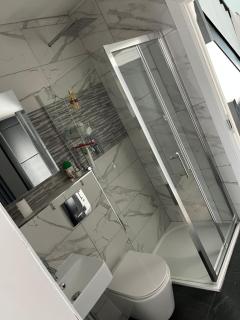 Double Guest Room 40 minutes from Central London - Chessington - 3
