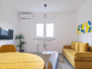 Apartments Adriana - Seget Vranjica - 5
