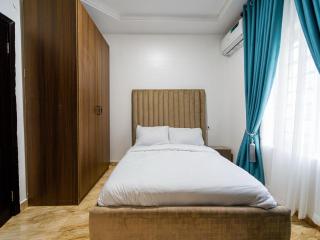 Orange 3 bedroom flat - 3