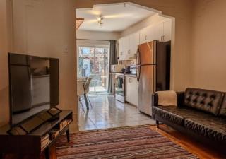Modern Stay 20 min from Downtown - Montréal - 0