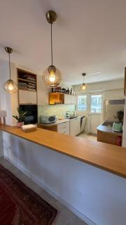 Retro Chic 1 BR 1 Min to Sea - Athens - 5