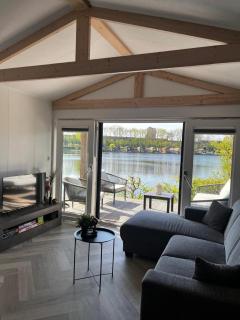 Luxe nieuwbouw chalet aan het water - Hoevelaken - 4