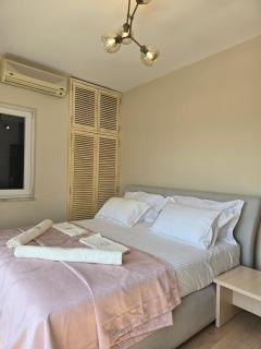 Sky Penthouse - Tirana - 2