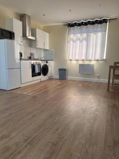London 1 bed Beautiful Flat Great location - London - 4