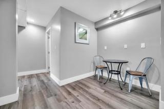 Cle Suites 3BR 2BA 5 min Walk to Cle Clinic Unit 1 - Cleveland - 3