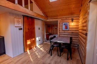 The Happy Cabin Woodland Hideaway by the River - 1