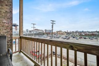 Cle Suites 2BR 1BA 5 min Walk to Cle Clinic Unit 5 - Cleveland - 1