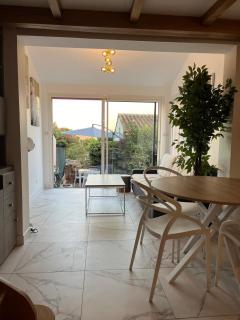 Mini Villa Jardin Jacuzzi, Vue mer, 300m des plages - 1