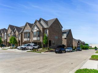 A Homely Getaway - Lewisville - 5