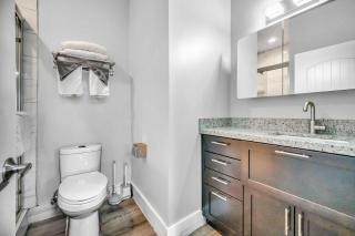 Cle Suites 2BR 1BA 5 min Walk to Cle Clinic #14 - Cleveland - 2