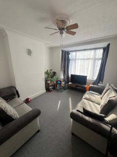 Cosy & comfortable home in the heart of Loughborough - Loughborough - 1
