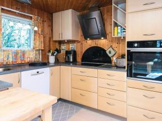 Panoramic Fjord Retreat with Spa Bath - 1