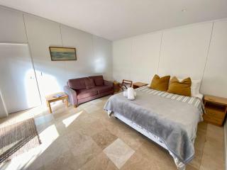 Coastal Getaway Steps from Tata Beach - Tata Beach - 6