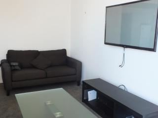 Hidden Hideaway With Harbour View - Prime location - Wellington - 8