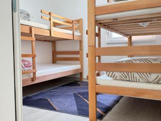 Belgrade Airport single bed - Surčin - 9