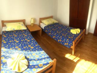 Apartments by the sea Tisno, Murter - 24209 - Tisno - 5