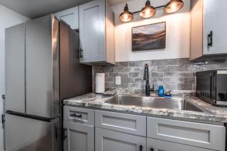 Serenity Suites C - 1