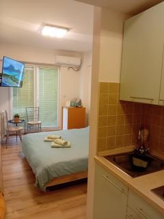 Calvin Apartment 9 - 7