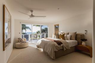 Sunrise Beach Designer Home with Pool & Ocean Views - 7