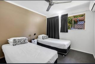 Relaxing 3BRM Resort Apartment - Trinity Beach - 4