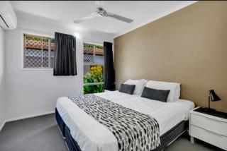 Relaxing 3BRM Resort Apartment - Trinity Beach - 3
