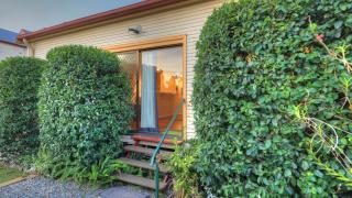 Village Stays Bungalow and Apartment - Ulmarra - 9