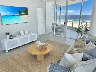 New 2 Level Coastal Luxe Penthouse with rooftop - Gold Coast - 6