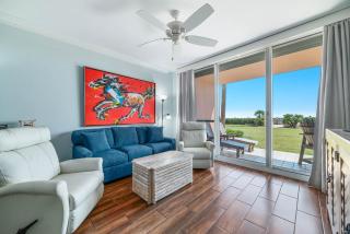 Doral 103 - Charming Beachfront / Ground Floor Condo! - Gulf Shores - 0