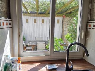 Maison en pierres avec jardin, 7 km des plages, 6 pers, 3 chambres - Le Bernard - FR-1-194-393 - 6