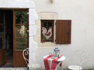 Gîte calme avec Spa en été, animaux acceptés, parcage, pour 8 personnes - FR-1-586-64 - 0