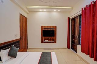 Hotel O Golden Palace - Noida - 2