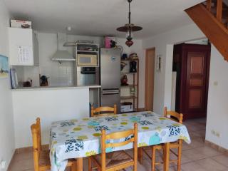 Villa Climatisée à Gruissan, Proche Plage Grazel, 6 Pers, Parking Privé, Terrasse, Équipée - FR-1-796-70 - Gruissan - 9