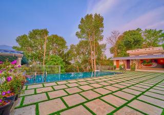 Nature shade Pool Villa Munnar by VOYE HOMES - Munnar - 0
