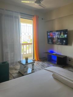 Greyline Executive Studio Bamburi - Mombasa - 0