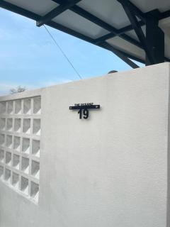 4 Bedrooms THE OCEANZ 19 PANTAI KEMPADANG Kuantan - Kuantan - 5