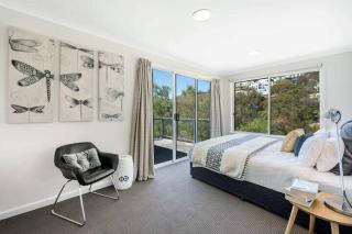 House on the Hill with a View-Sleeps 12-3 Bath - Sandy Bay - 3