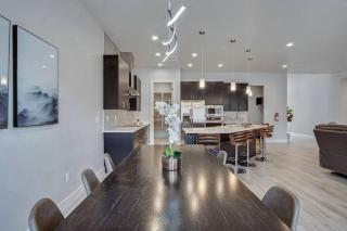 Sandstone Suite Private Room in Shared Home - 5