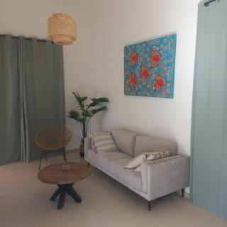 Tropical Bliss - Willemstad - 2