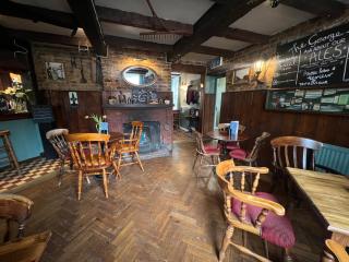 The George Inn - Rowlands Castle - 3