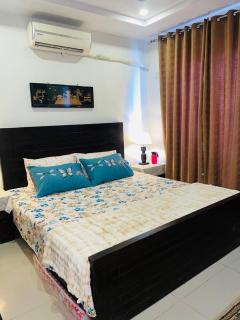 Tulip Apartment For Rent on Daily Basis - Rawalpindi - 9