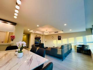 Luxury Centaurus Apartments Islamabad - Islamabad - 1